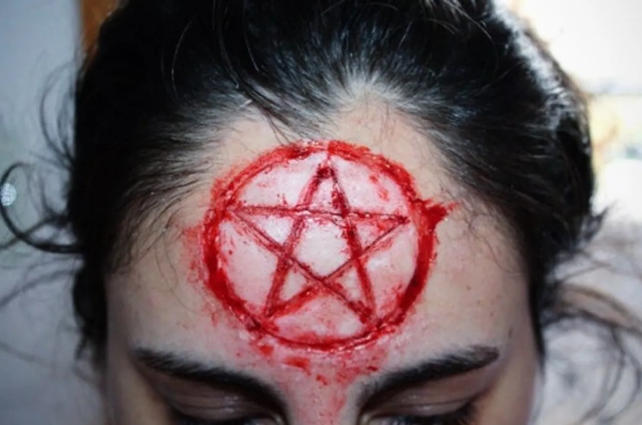 ForensicFX Studios Horror Pentagram Prosthetic> Halloween Accessories