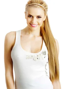 Allaura Wigs and Hair Sandy Blonde Wrap Around 60Cm Deluxe Ponytail></noscript> Broken Dolls