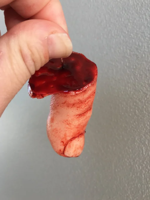 ForensicFX Studios Severed Toe Prop> Halloween Accessories