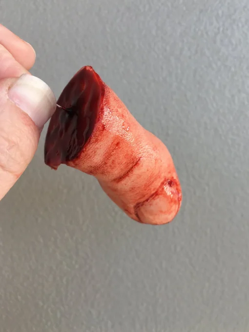 ForensicFX Studios Severed Toe Prop> Halloween Accessories