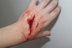 ForensicFX Studios Small Shallow Laceration Prosthetic></noscript> Halloween Accessories